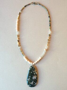 Moss Agate Pendant Necklace, one-of-a-kind, Vintage beads📿